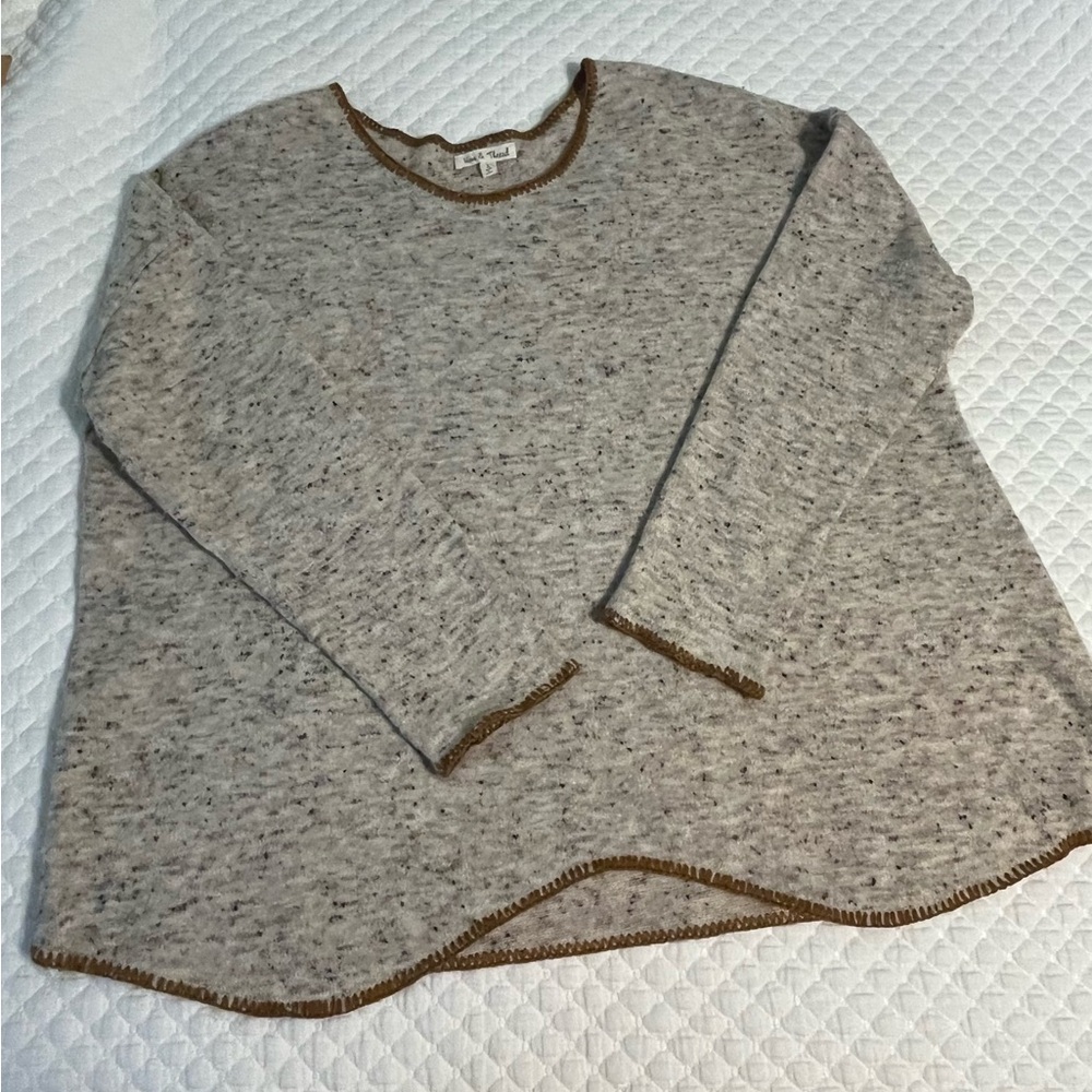 Hem & Thread Speckled Cream, Brown and Tan Sweater size Large
